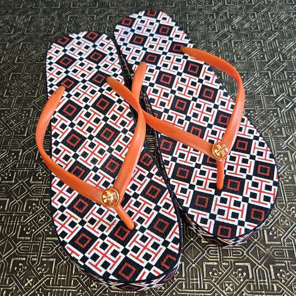 🐢 Tory Burch Thandie Sandals. - Picture 9 of 11